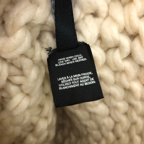 EUC Love & Lore women’s toque - Picture 9 of 9